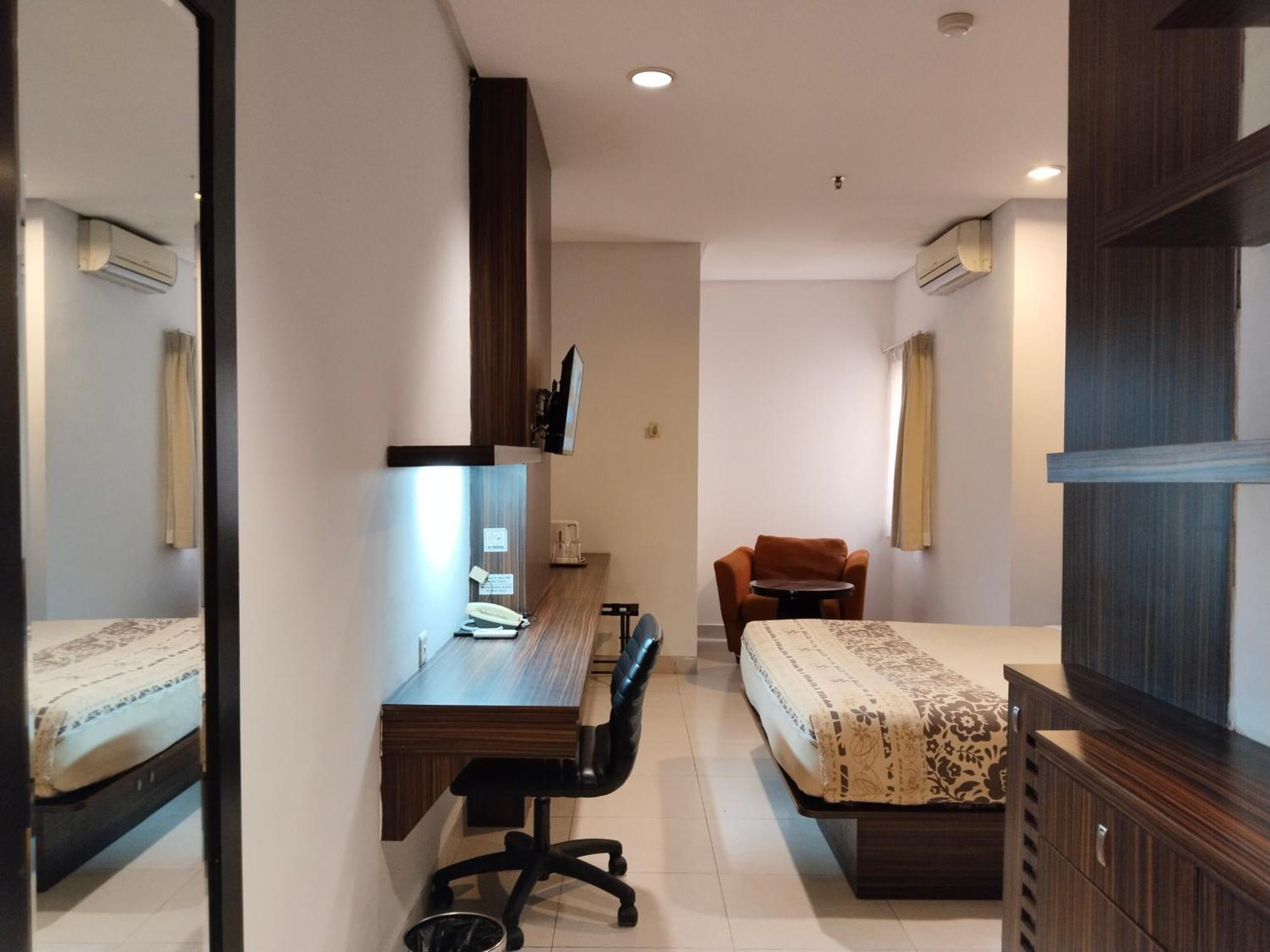 Shankee Sudirman Jakarta Exterior photo