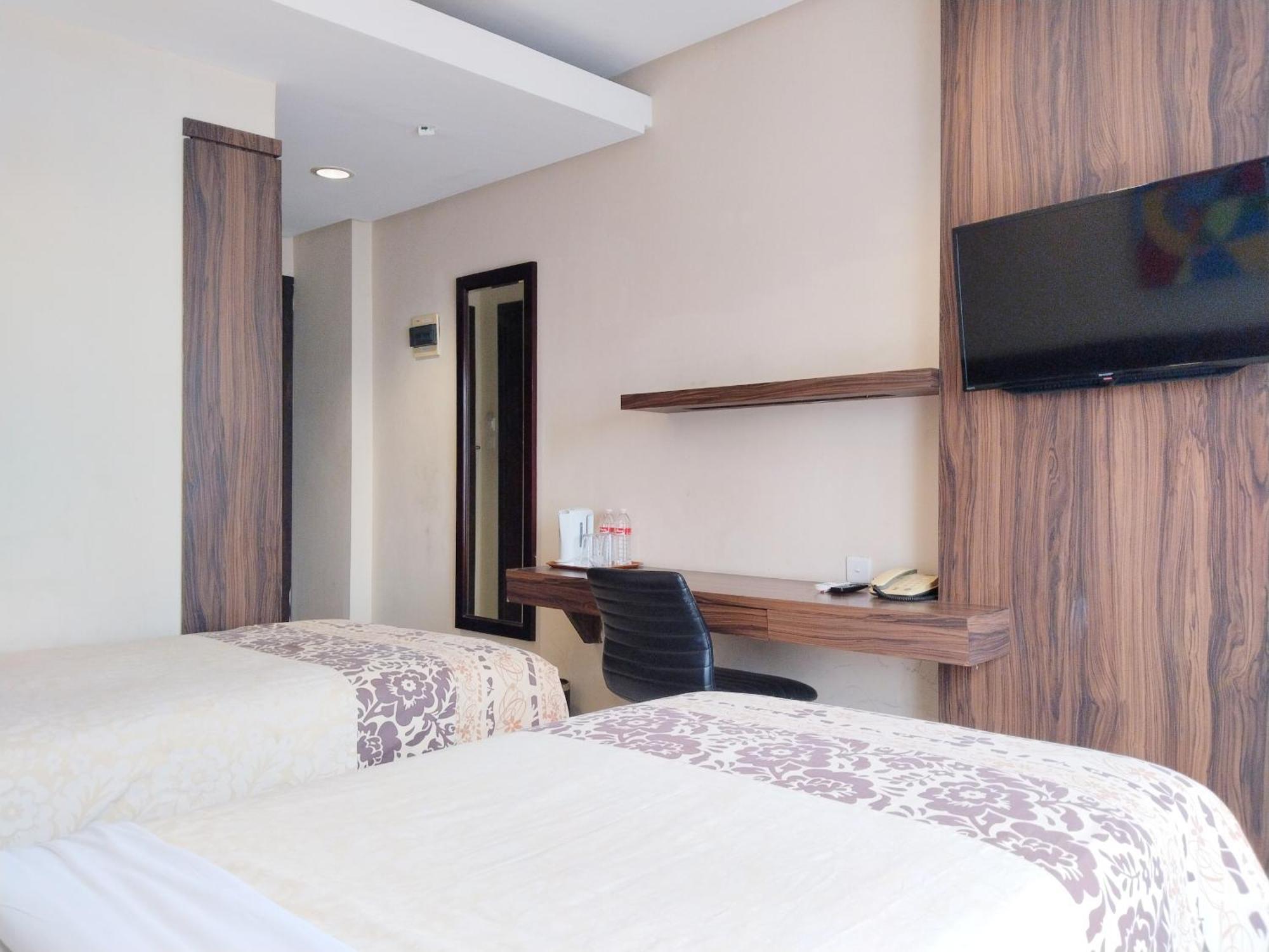 Shankee Sudirman Jakarta Exterior photo