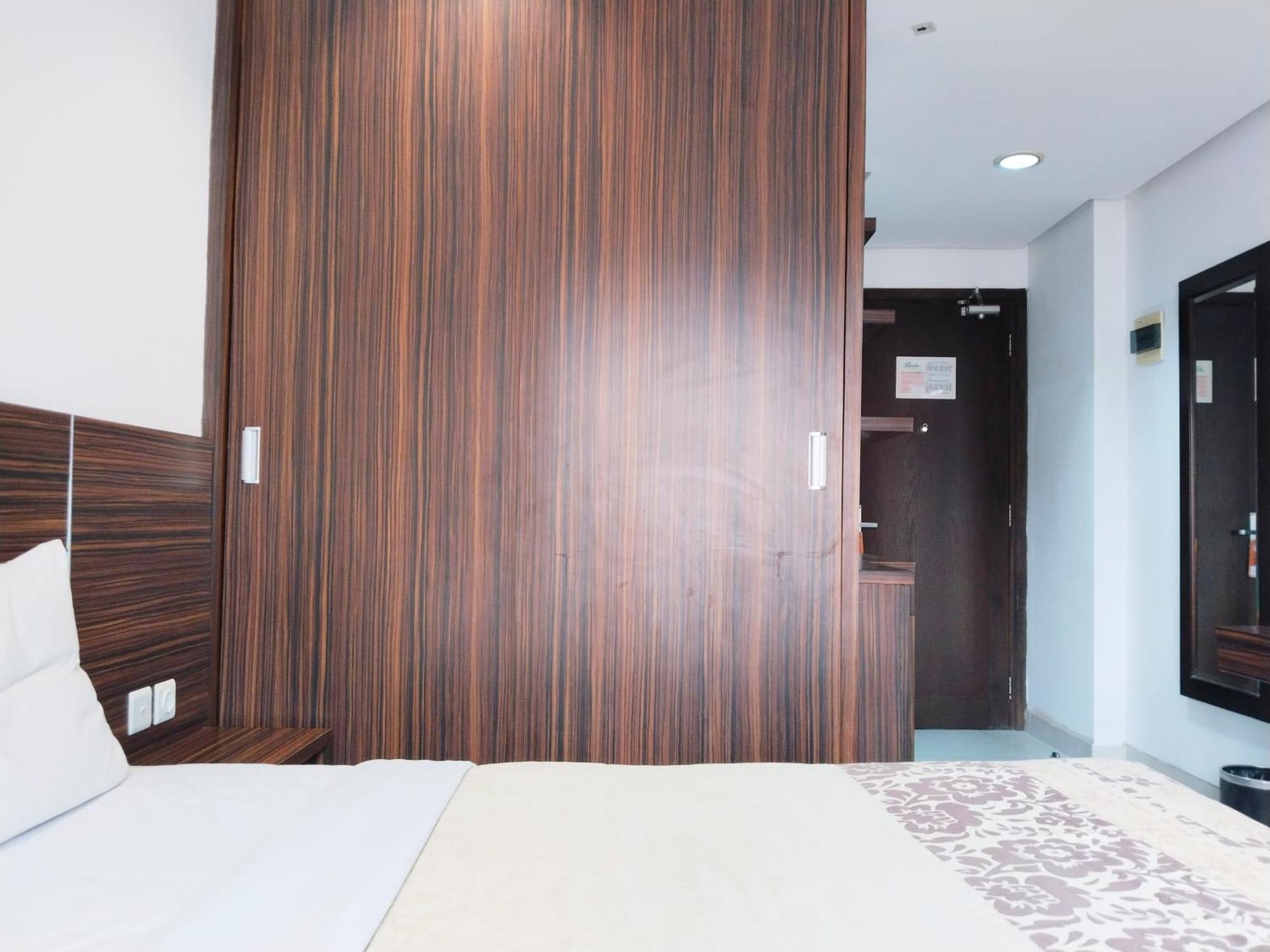 Shankee Sudirman Jakarta Exterior photo