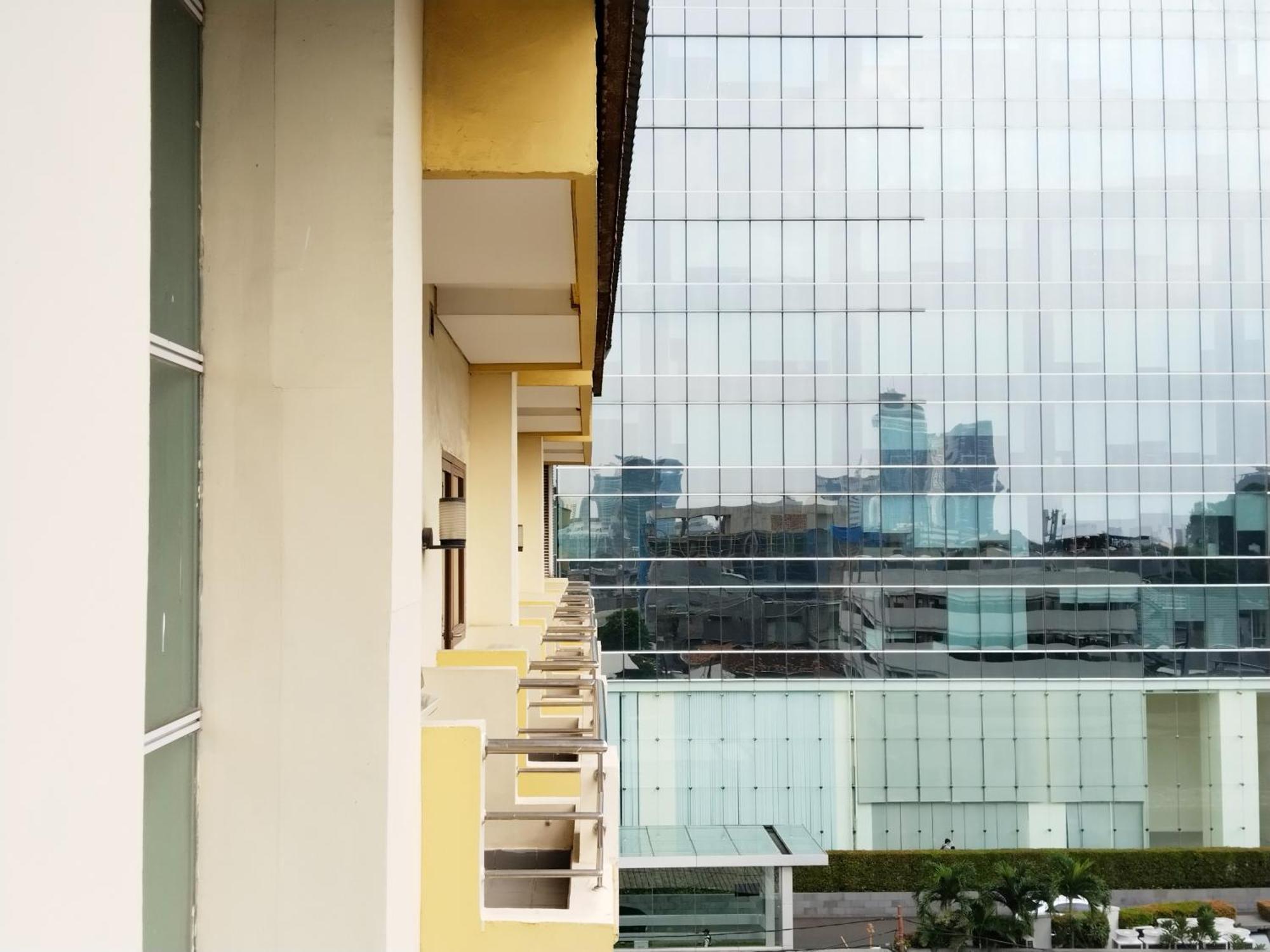 Shankee Sudirman Jakarta Exterior photo